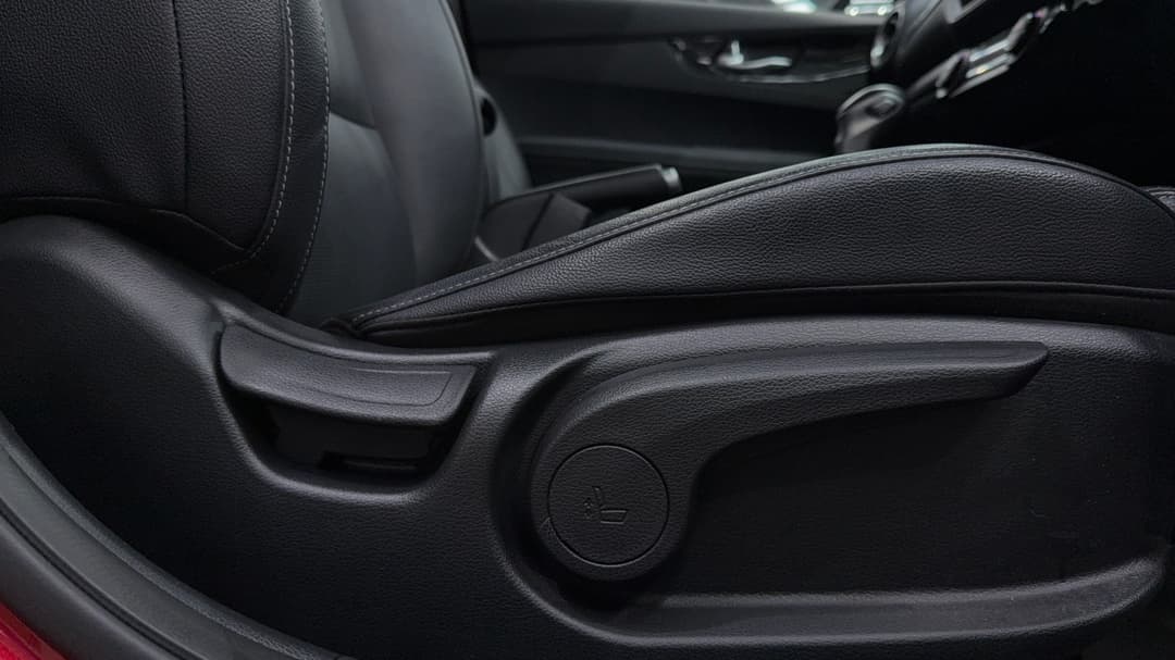 2020 Kia Cerato Sport+ Safety Pack, Automatic, 12816 km, Drivers Side Adjustment Panel