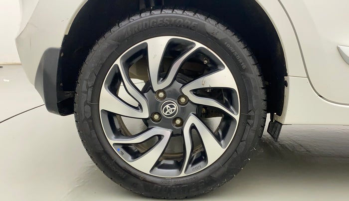 2020 Toyota Glanza G, CNG, Manual, 55,831 km, Right Rear Wheel