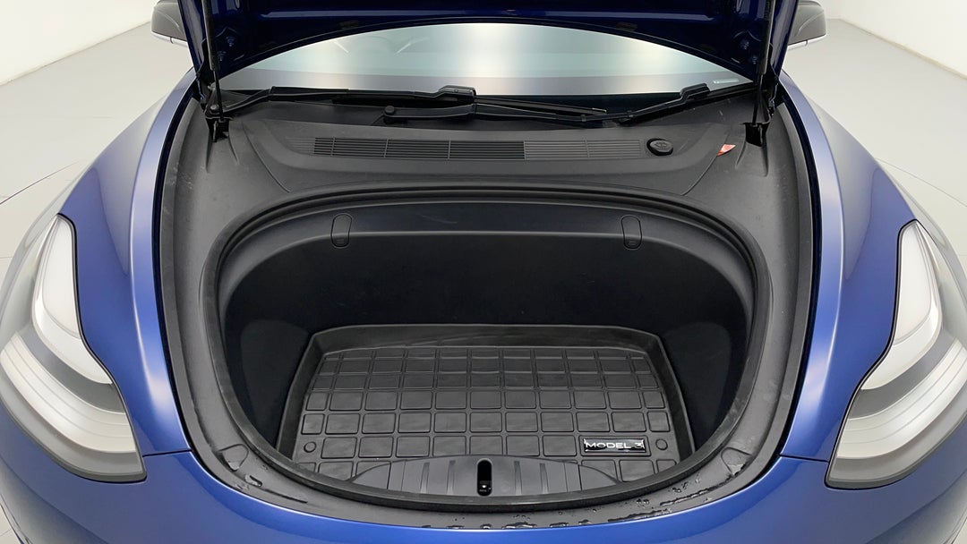 Open Bonnet (Engine)