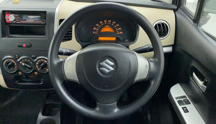 2018 Maruti Wagon R 1.0 LXI CNG, CNG, Manual, 37,824 km, Steering Wheel Close Up