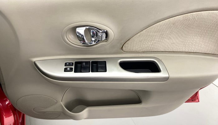 2016 Nissan Micra XV CVT, Petrol, Automatic, 20,724 km, Driver Side Door Panels Control