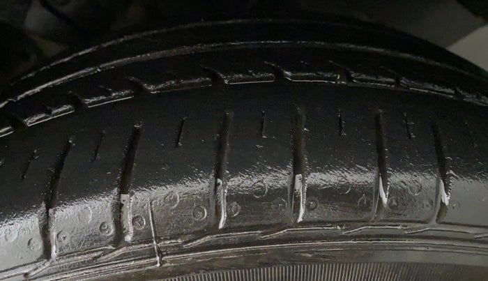 2019 Honda City V MT PETROL, Petrol, Manual, 14,672 km, Left Rear Tyre Tread