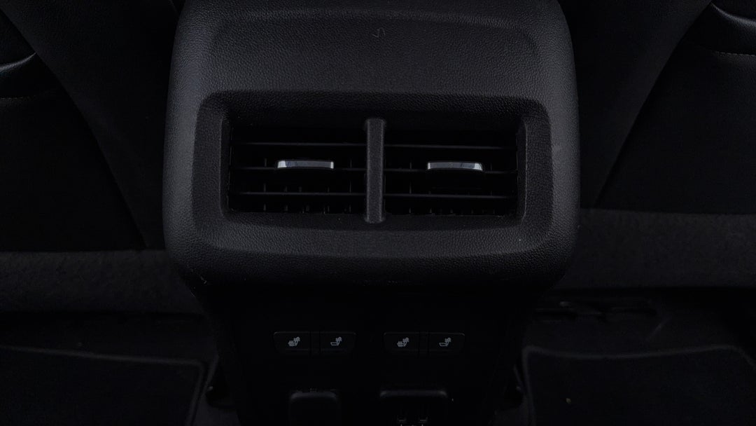 Rear A/C Vent