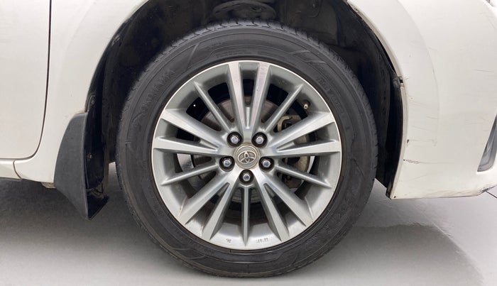 2016 Toyota Corolla Altis VL CVT PETROL, Petrol, Automatic, 76,370 km, Right Front Wheel