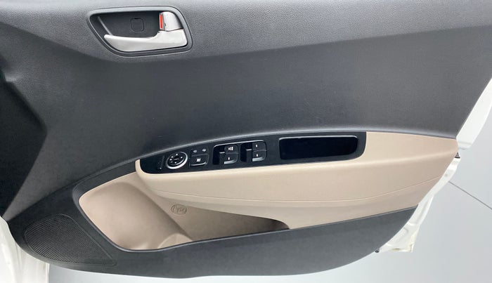 2014 Hyundai Xcent S 1.2, Petrol, Manual, 40,424 km, Driver Side Door Panels Control
