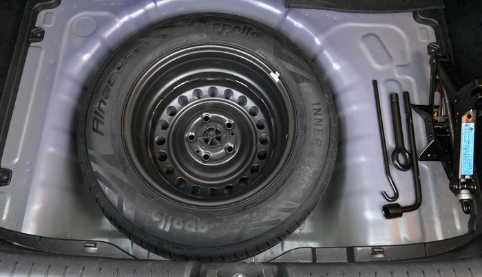 2020 Hyundai VENUE SX(O) CRDi, Diesel, Manual, 14,066 km, Spare Tyre