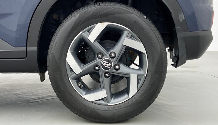 2020 Hyundai VENUE SX(O) CRDi, Diesel, Manual, 14,066 km, Left Rear Wheel