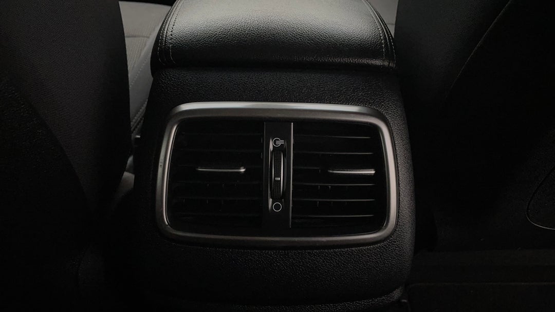 Rear A/C Vent