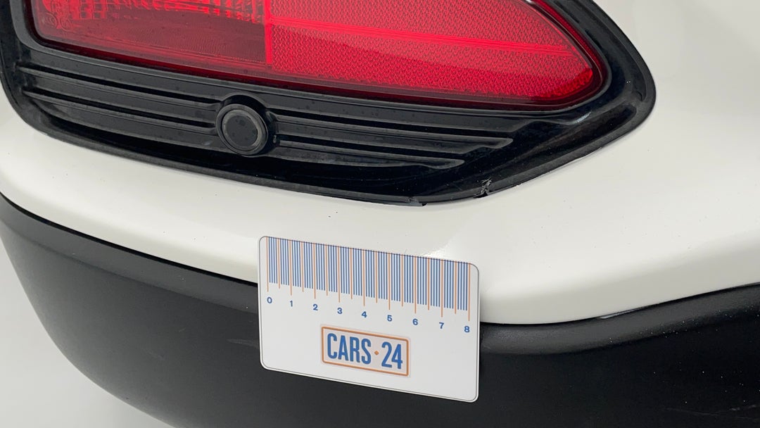 Lights Tail lights LHS Chip