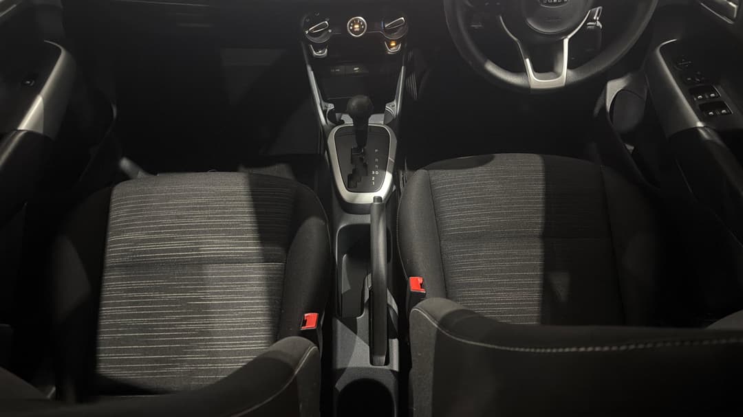 2021 Kia Picanto S (pe), Automatic, 16606 km, Center Console