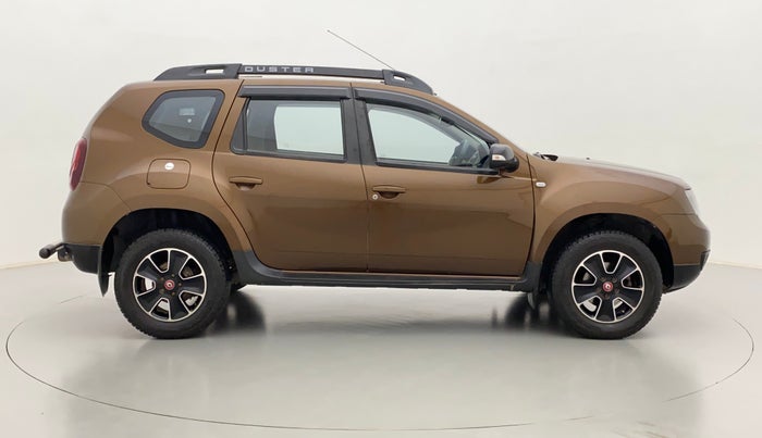 2016 Renault Duster RXS 85 PS, Diesel, Manual, 56,147 km, Right Side View