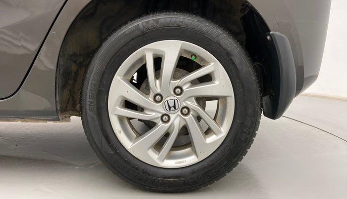 2018 Honda Jazz 1.2L I-VTEC V, Petrol, Manual, 75,747 km, Left Rear Wheel