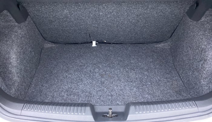 2019 Volkswagen Polo COMFORTLINE 1.0 PETROL, Petrol, Manual, 14,370 km, Boot Inside