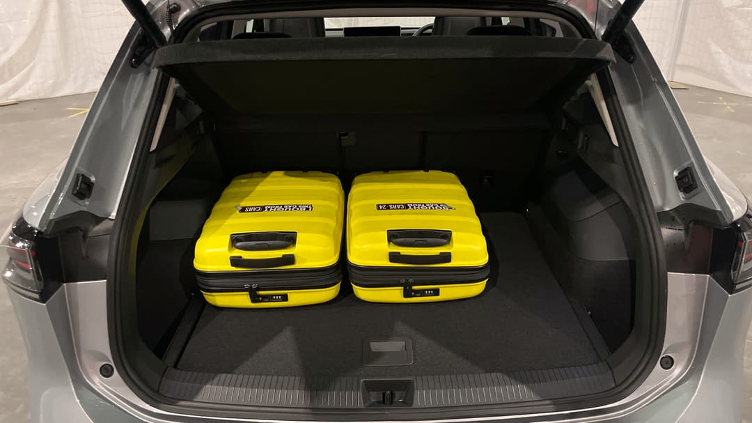 2025 Volkswagen Tiguan 150tsi Elegance, Automatic, 7400 km, Boot Inside View with Luggage