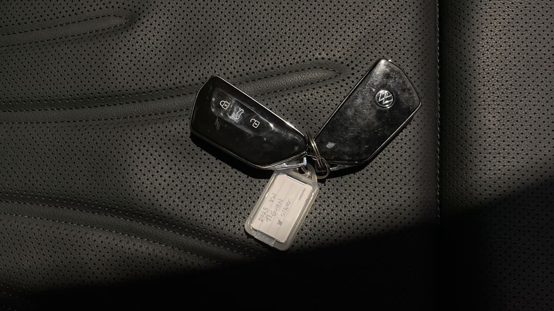 2025 Volkswagen Tiguan 150tsi Elegance, Automatic, 7400 km, Key Close-up