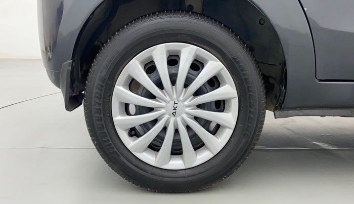 2015 Tata Bolt XMS QUADRAJET, Diesel, Manual, 91,184 km, Right Rear Wheel