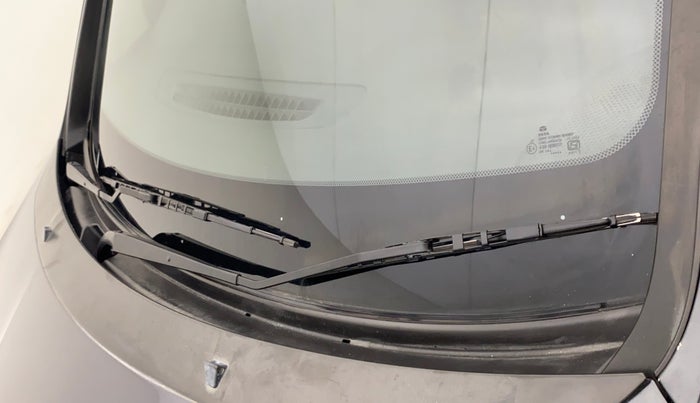 2015 Tata Bolt XMS QUADRAJET, Diesel, Manual, 91,184 km, Front windshield - Noise From Wiper System