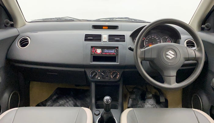 2011 Maruti Swift VXI, Petrol, Manual, 1,08,324 km, Dashboard