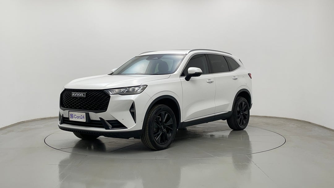 Left Front Diagonal (45- Degree) View