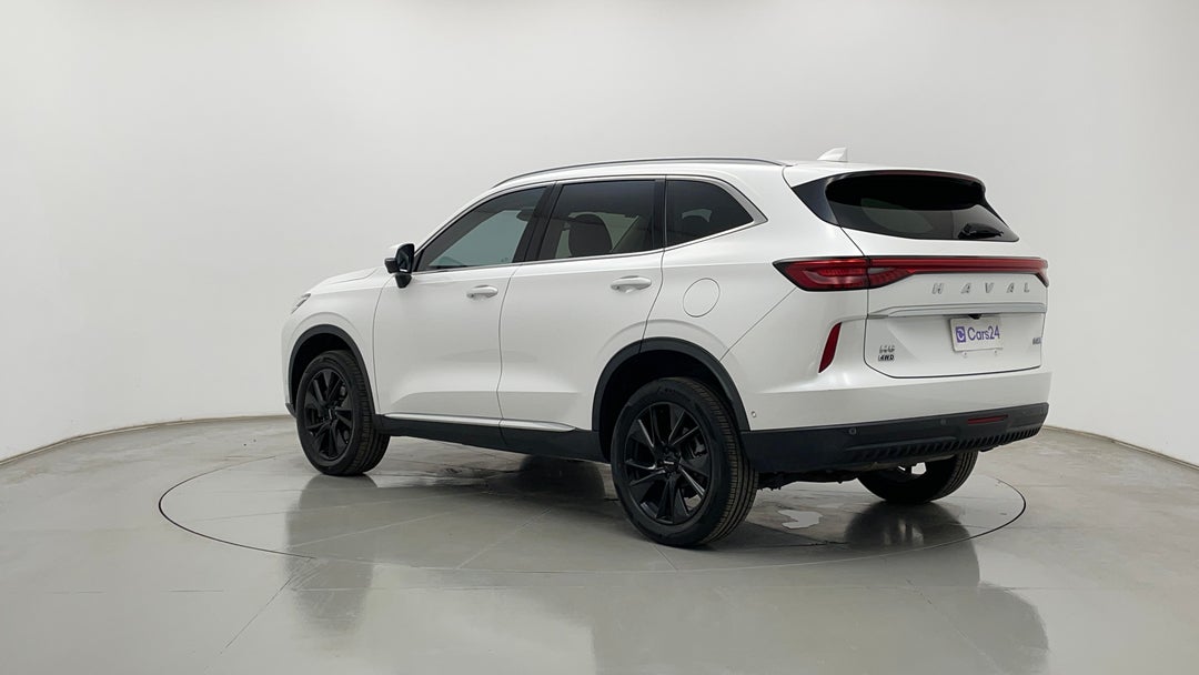 Left Back Diagonal (45- Degree) View