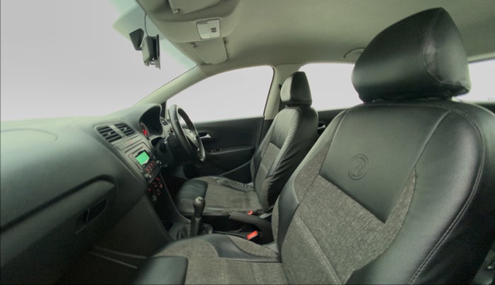 2015 Volkswagen Polo COMFORTLINE 1.2L PETROL, Petrol, Manual, 64,487 km, Right Side Front Door Cabin