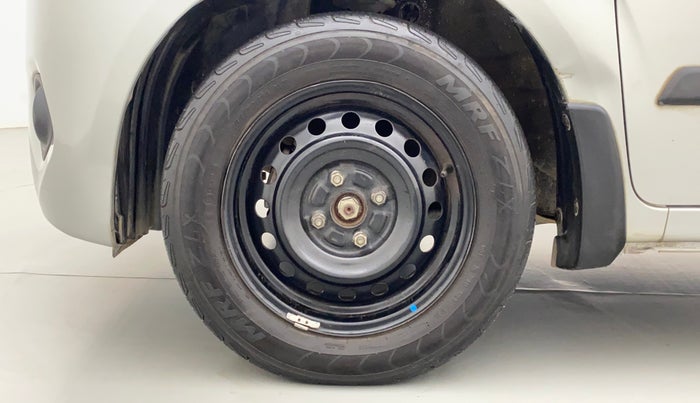 2019 Maruti New Wagon-R VXI (O) 1.0, Petrol, Manual, 74,047 km, Left Front Wheel