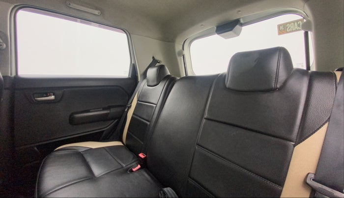 2019 Maruti New Wagon-R VXI (O) 1.0, Petrol, Manual, 74,047 km, Right Side Rear Door Cabin