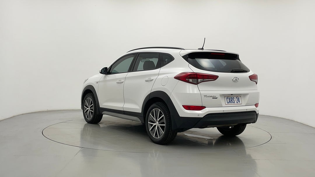 Left Back Diagonal (45- Degree) View