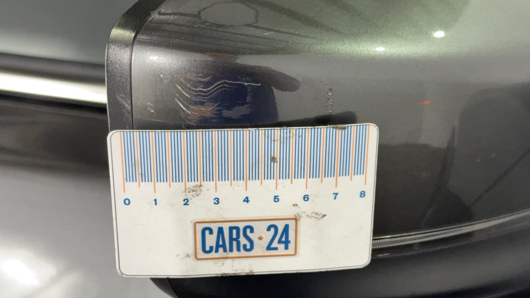 Side Mirrors Housing RHS Scratch