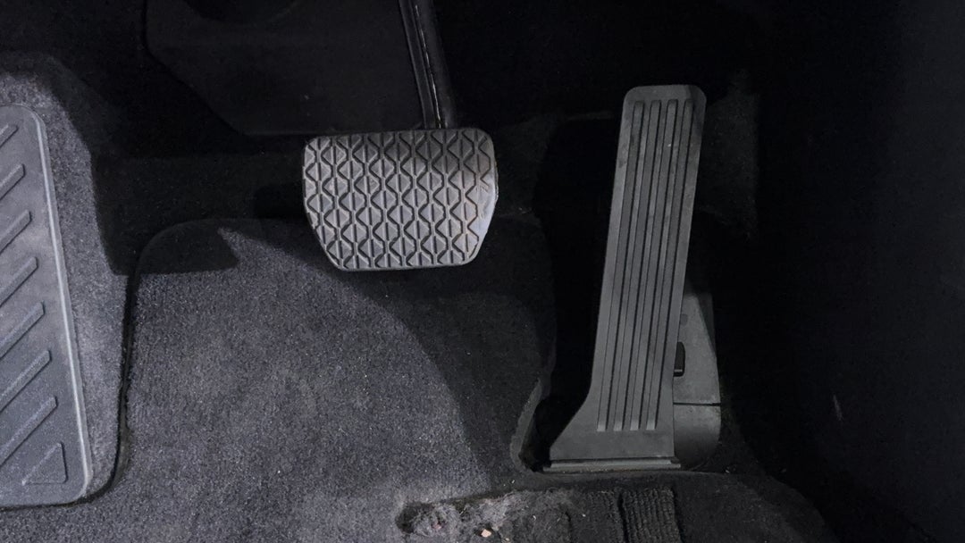 Pedals and Footmat