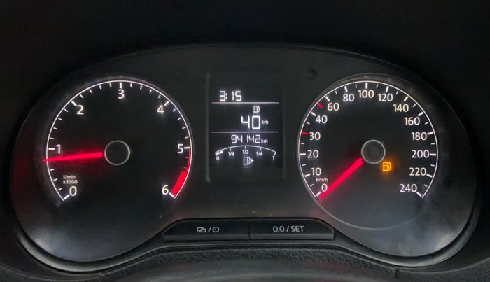 2016 Volkswagen Ameo COMFORTLINE 1.5, Diesel, Manual, 94,132 km, Odometer Image