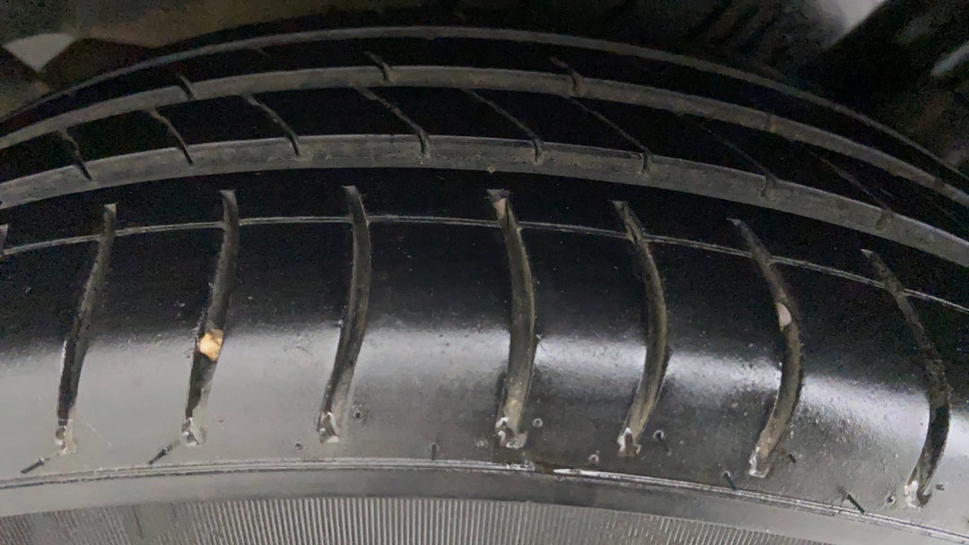 Right Rear Tyre Tread