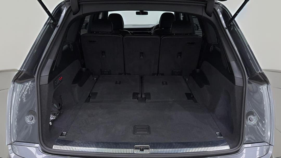 2021 Audi Q7 50 Tdi S Line Quattro Mhev, Automatic, 72564 km, Boot Inside View