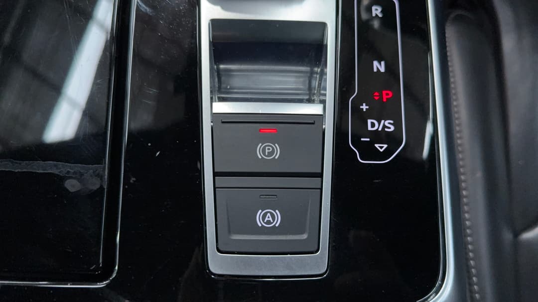 2021 Audi Q7 50 Tdi S Line Quattro Mhev, Automatic, 72564 km, Handbrake