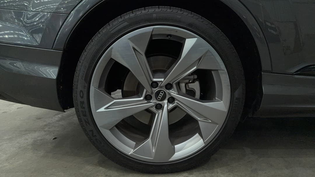 2021 Audi Q7 50 Tdi S Line Quattro Mhev, Automatic, 72564 km, Right Rear Wheel