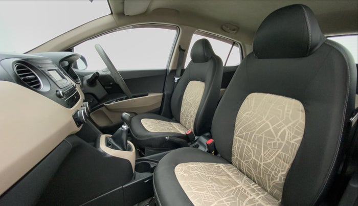 2016 Hyundai Grand i10 SPORTZ 1.2 KAPPA VTVT, Petrol, Manual, 56,289 km, Right Side Front Door Cabin
