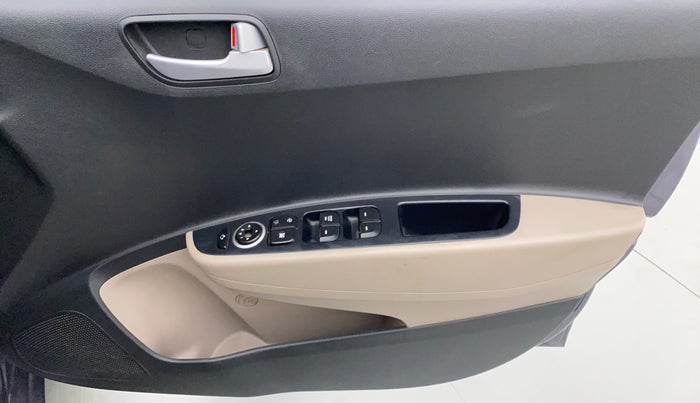2016 Hyundai Grand i10 SPORTZ 1.2 KAPPA VTVT, Petrol, Manual, 56,289 km, Driver Side Door Panels Control