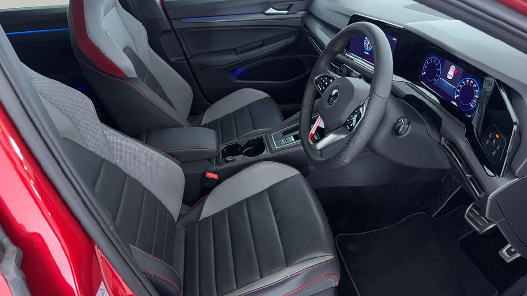 2021 Volkswagen Golf Gti, Automatic, 42483 km, Right Side Front Door Cabin View