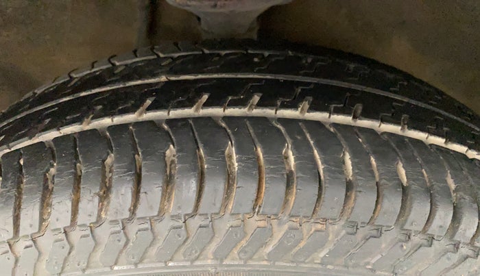 2017 Maruti Alto K10 VXI, Petrol, Manual, 15,986 km, Right Front Tyre Tread