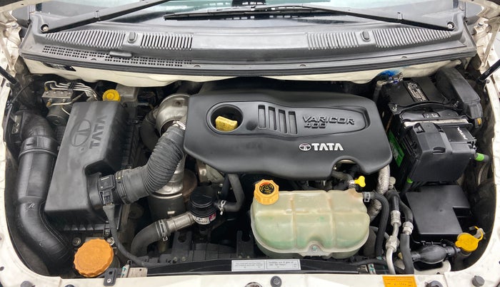 2018 Tata Hexa Varicor 400 XTA, Diesel, Automatic, 65,544 km, Open Bonet