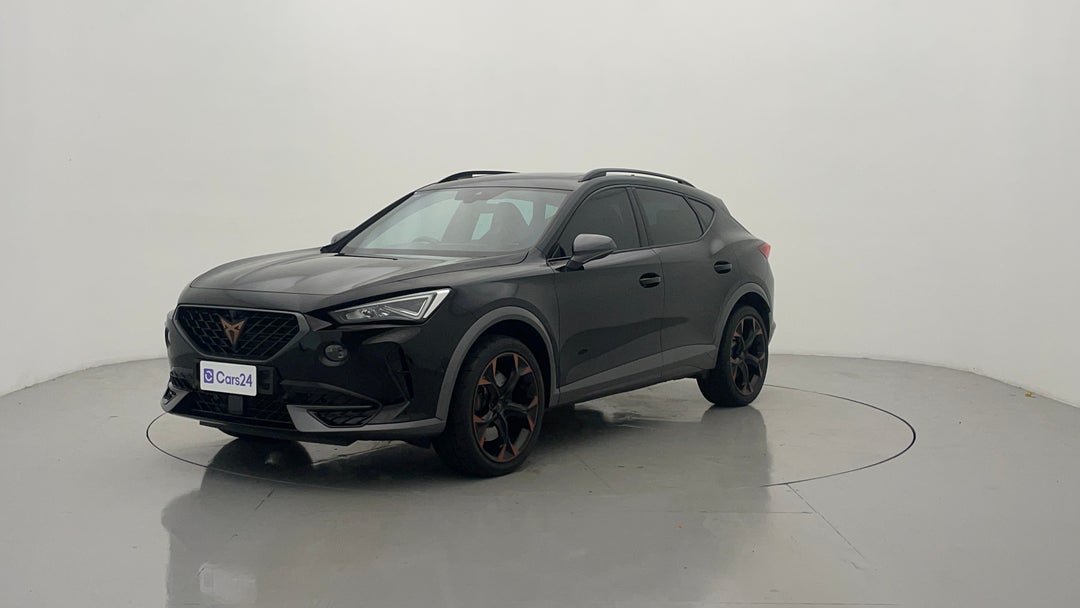 Left Front Diagonal (45- Degree) View