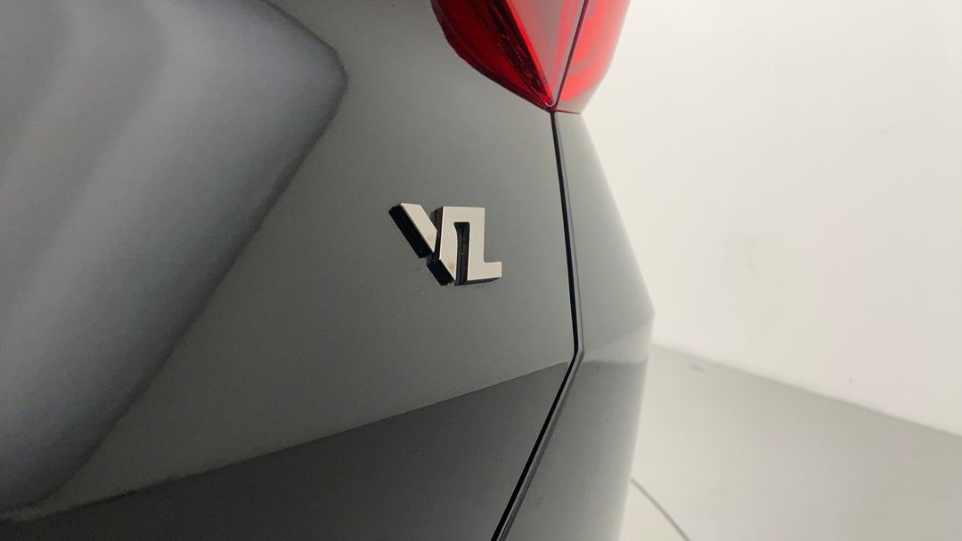 Badge (Boot Right Side)