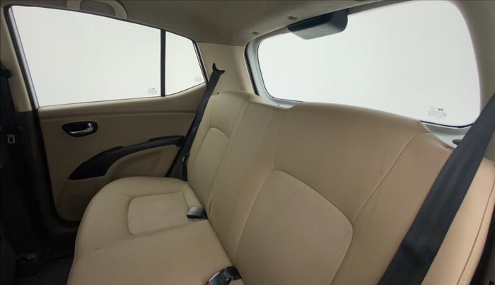 2013 Hyundai i10 MAGNA 1.2 KAPPA2, Petrol, Manual, 35,711 km, Right Side Rear Door Cabin