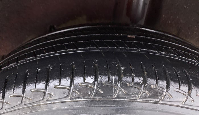 2018 Maruti Baleno SIGMA DIESEL 1.3, Diesel, Manual, 98,059 km, Left Rear Tyre Tread