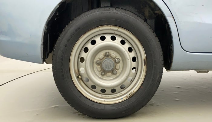 2012 Maruti Ertiga LXI, Petrol, Manual, 1,25,032 km, Right Rear Wheel