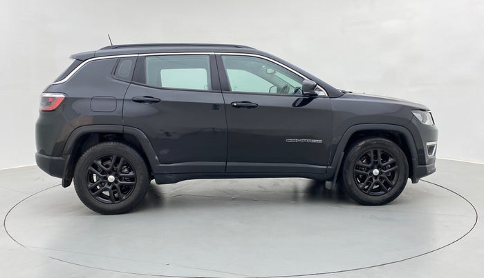 2017 Jeep Compass 2.0 LIMITED, Diesel, Manual, 88,808 km, Right Side View