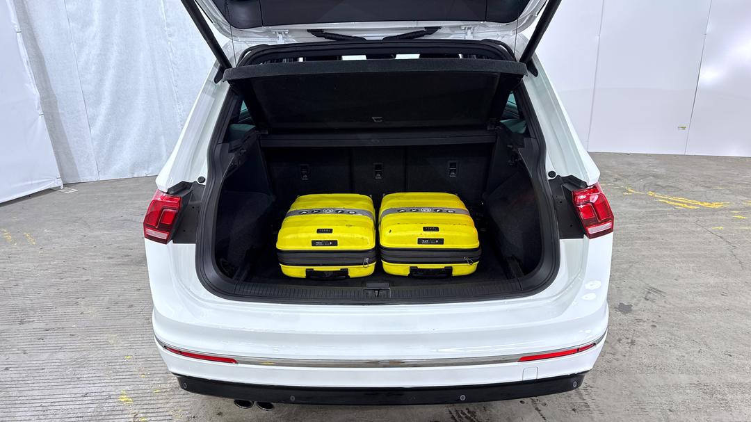 2019 Volkswagen Tiguan 132 Tsi R-line Edition, Automatic, 104931 km, Boot Inside View with Luggage