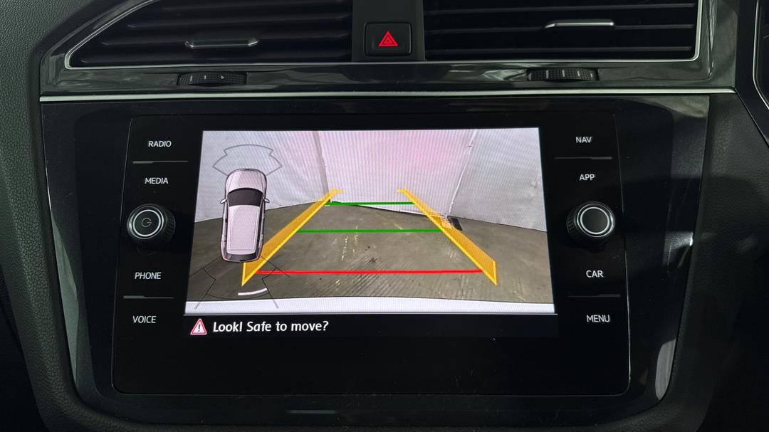 2019 Volkswagen Tiguan 132 Tsi R-line Edition, Automatic, 104931 km, Parking Camera