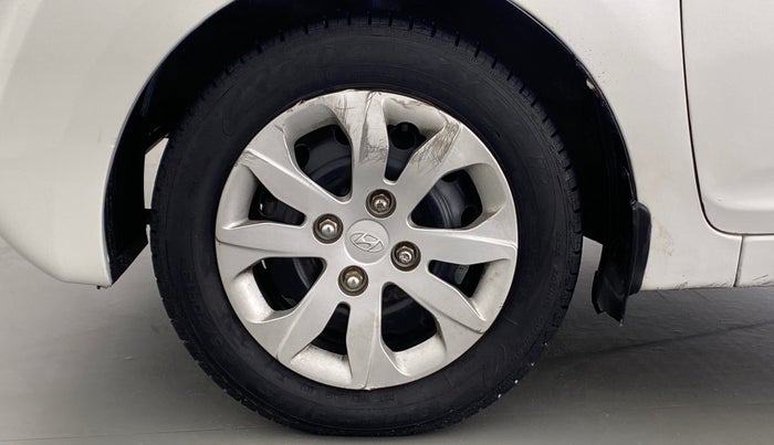 2017 Hyundai Eon MAGNA PLUS, Petrol, Manual, 25,201 km, Left Front Wheel