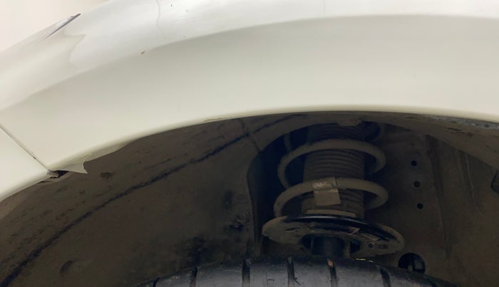 2018 Maruti Swift ZXI AMT, Petrol, Automatic, 33,100 km, Left fender - Slight discoloration